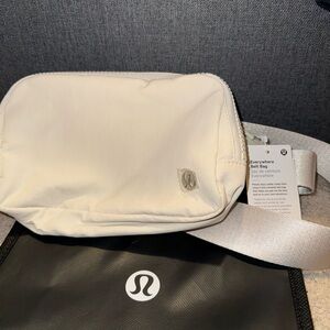 Lululemon Athletica Belt Bag in Cream